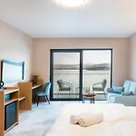 View & Hotel
