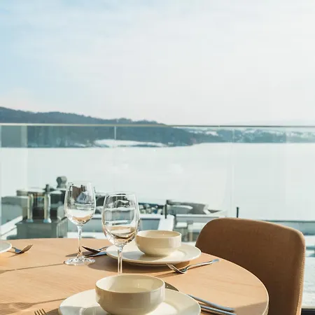 View & Hotel 4*