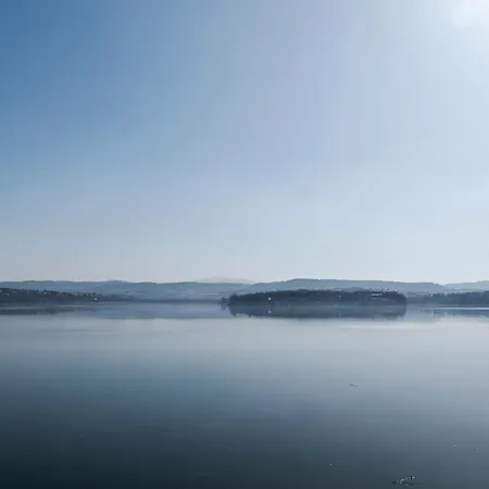 Отель View & 4*